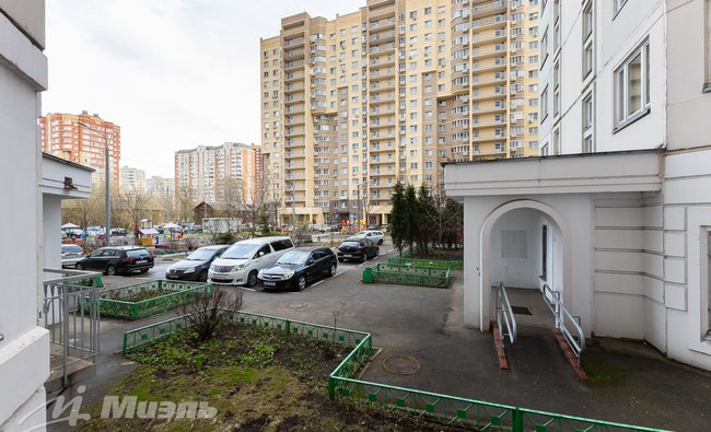 Московская обл, г Балашиха, мкр Ольгино, ул Ляхова, д 3