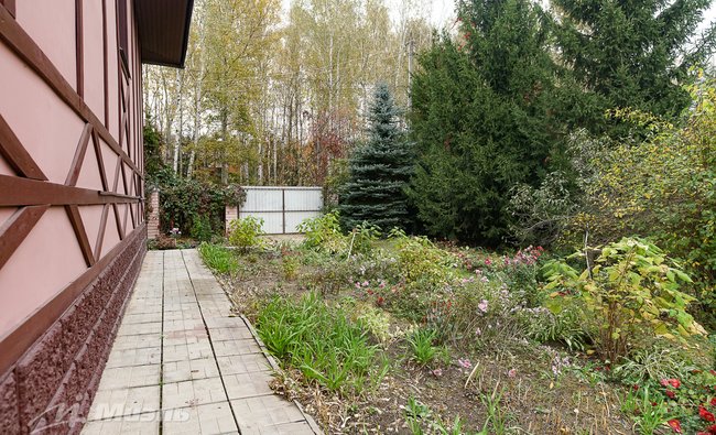 Московская обл, г Раменское, тер. СНТ Крокус, ул Зеленая, д 37