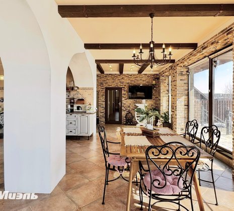 Московская обл, г Балашиха, деревня Черное, ул Чернореченская, д 340